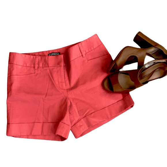 Express Editor Salmon Cuff shorts - Picture 2 of 6